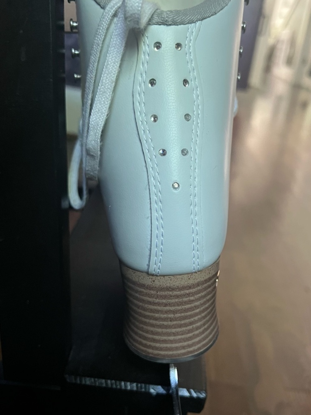 JACKSON White Figure Skates - Elle - Picture 3 of 7